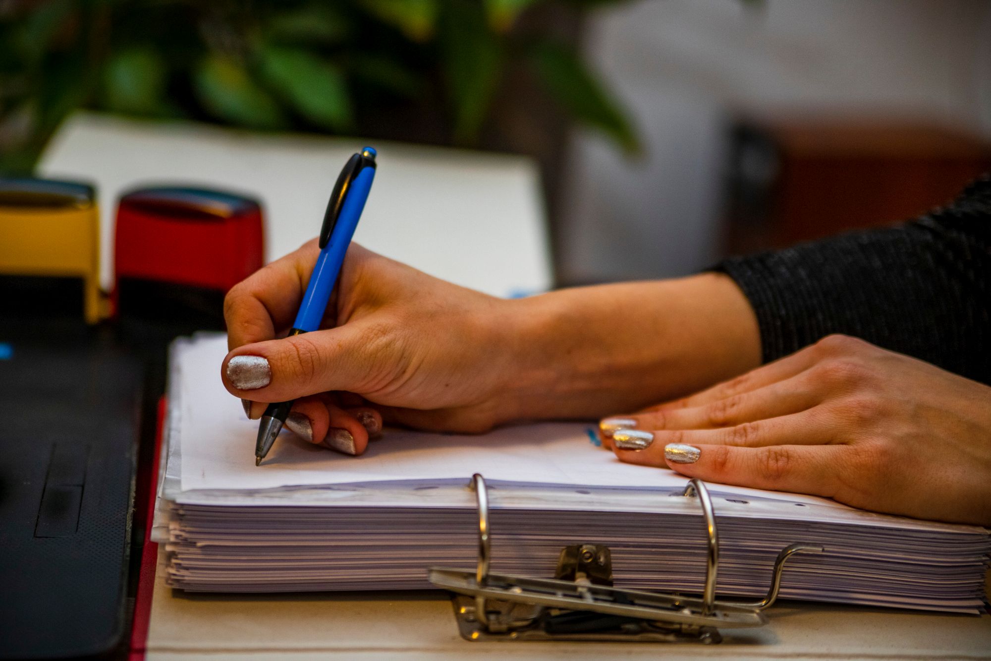 Kadry i płace w dobie pracy zdalnej: wyzwania i rozwiązania