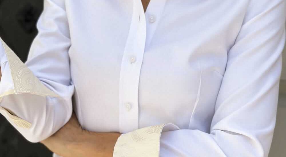 Koszule damskie bawełniane: Klasyka w nowoczesnym świecie mody